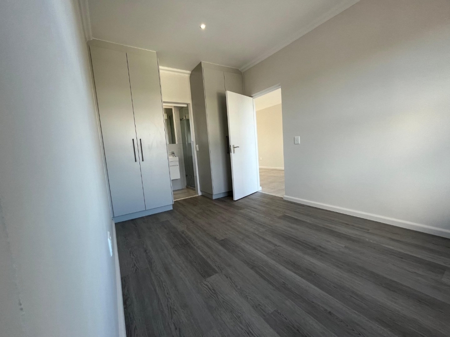 2 Bedroom Property for Sale in Flamingo Vlei Western Cape